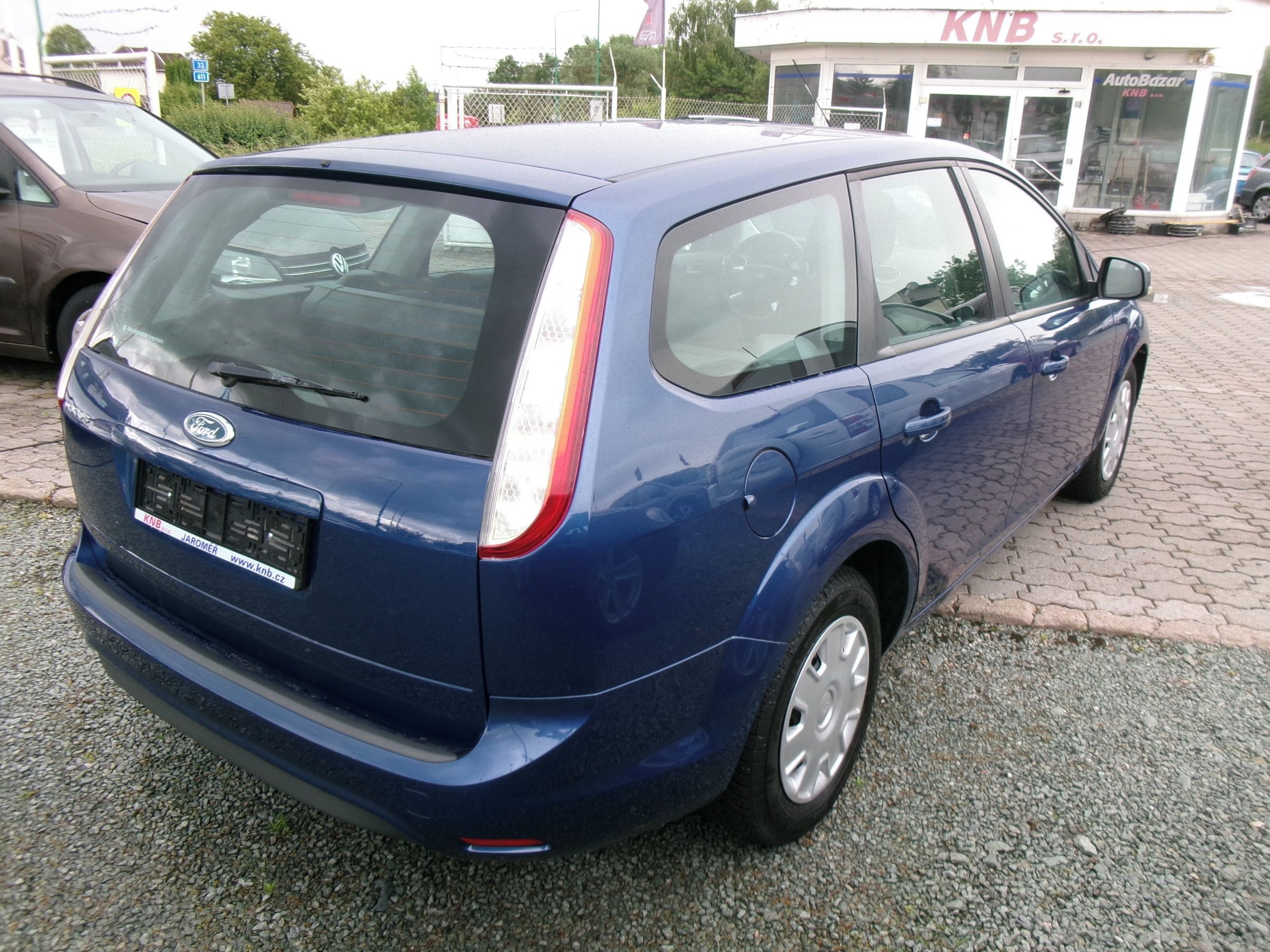 Ford Focus, 1.6i 74kw 1.maj.2x kola - fotka 6