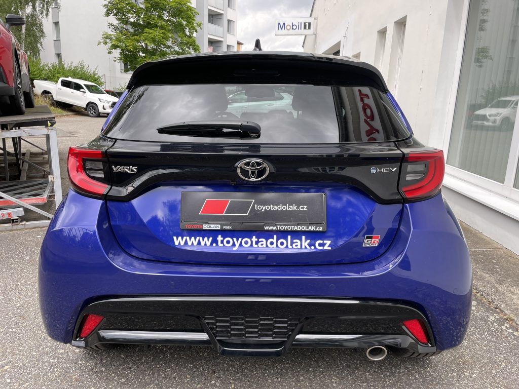 Toyota Yaris, 1.5,HEv,130,GR SPORT - fotka 4