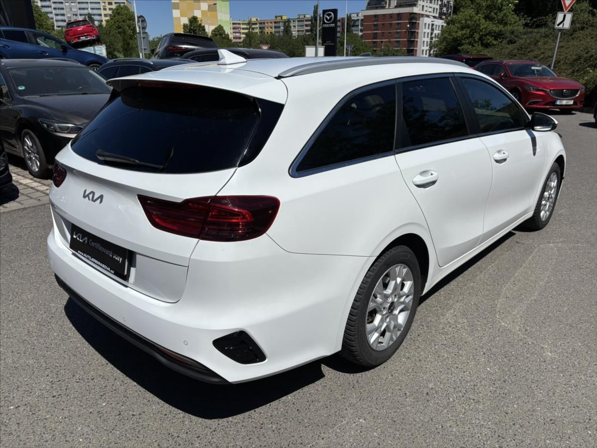 Kia Cee´d, 1,5 TGDi AT TOP 118kW ZÁRUKA - fotka 5