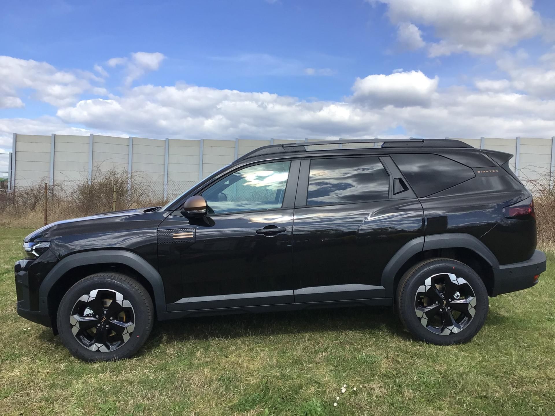 Dacia Bigster, AUTOMAT HYBRID JOURNEY IHNED - fotka 3