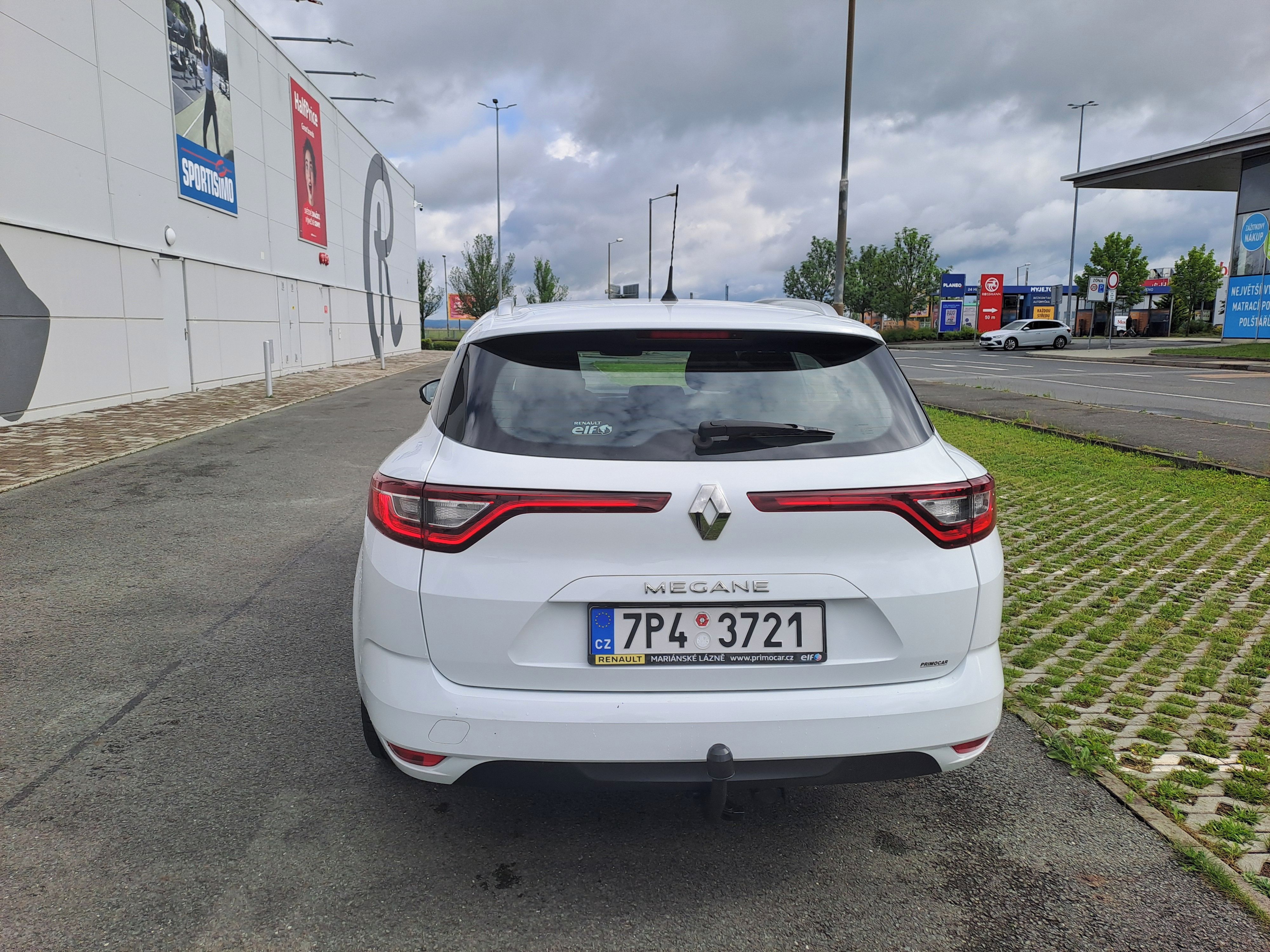 Renault Mégane, 1.3TCE 1.MAJ,PRAVIDELNÝ SERVIS - fotka 6