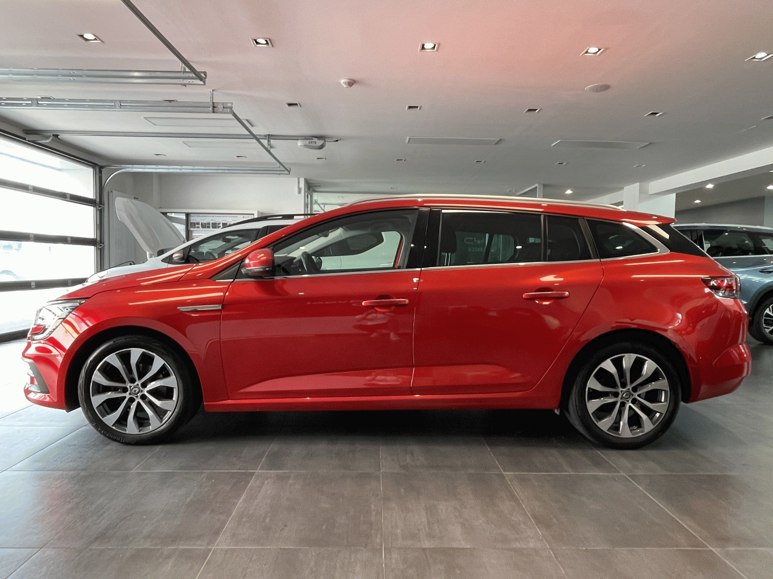 Renault Mégane, Grandt. TECHNO 1,3TCe 140k - fotka 2