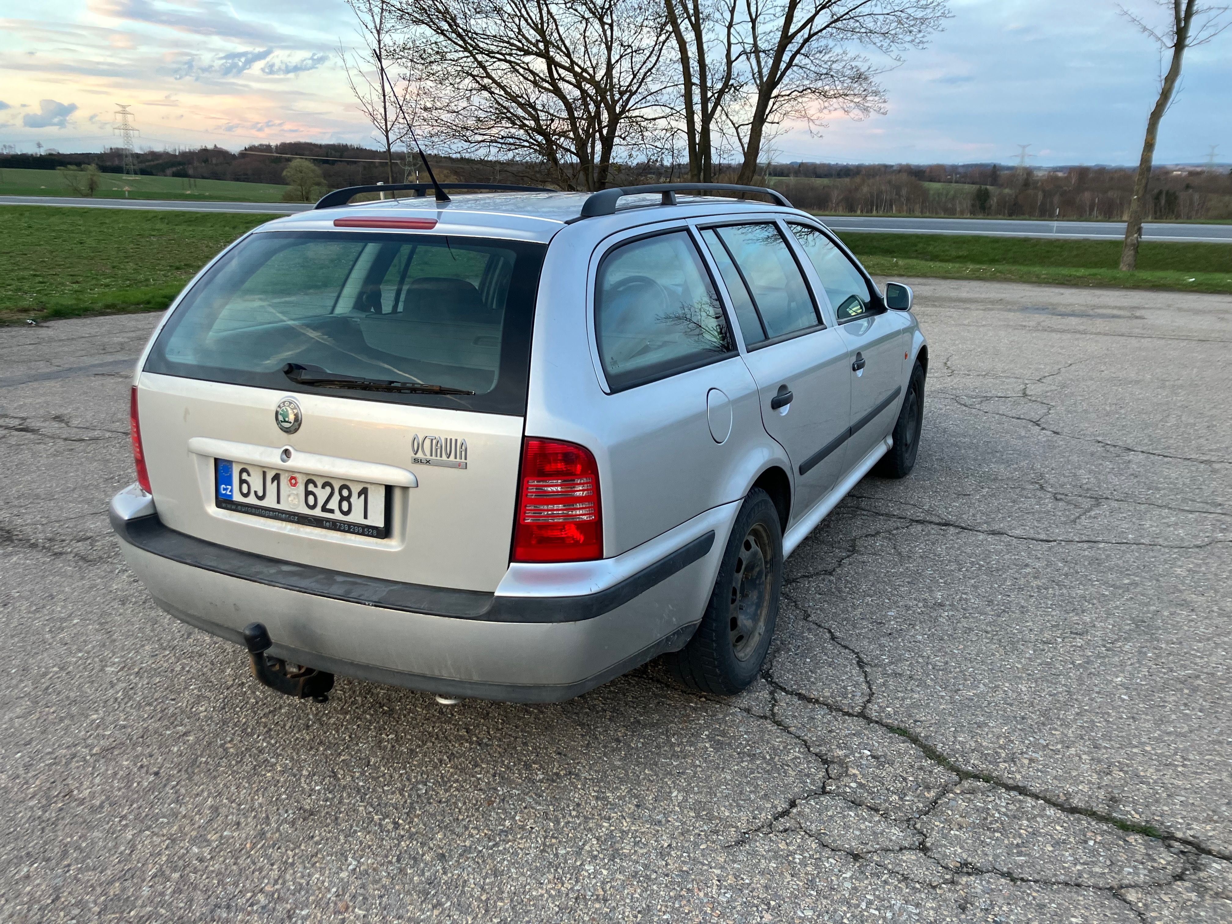 Škoda Octavia, Combi, tažné zařízení - fotka 4