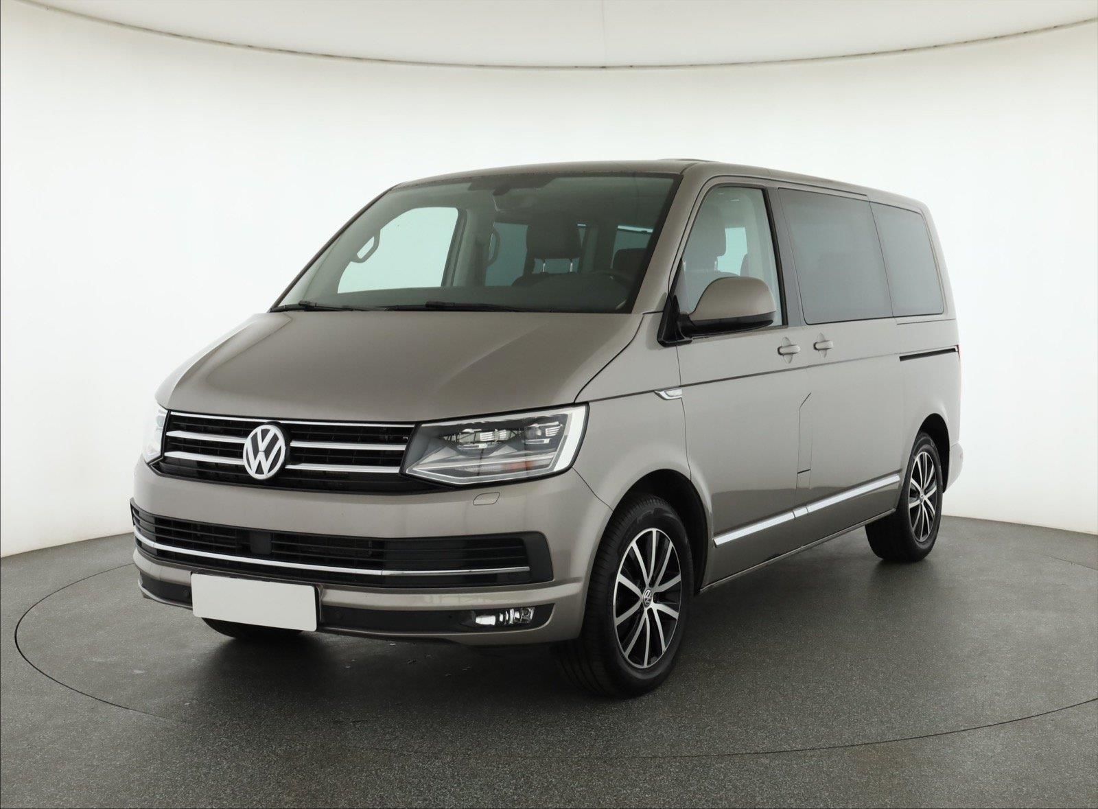 Volkswagen Multivan, 2.0 TDI, Highline, 7 míst, KR - fotka 2