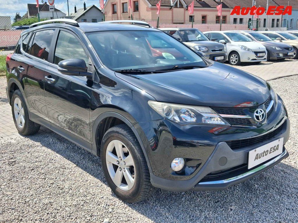 Toyota Rav4, 2.0