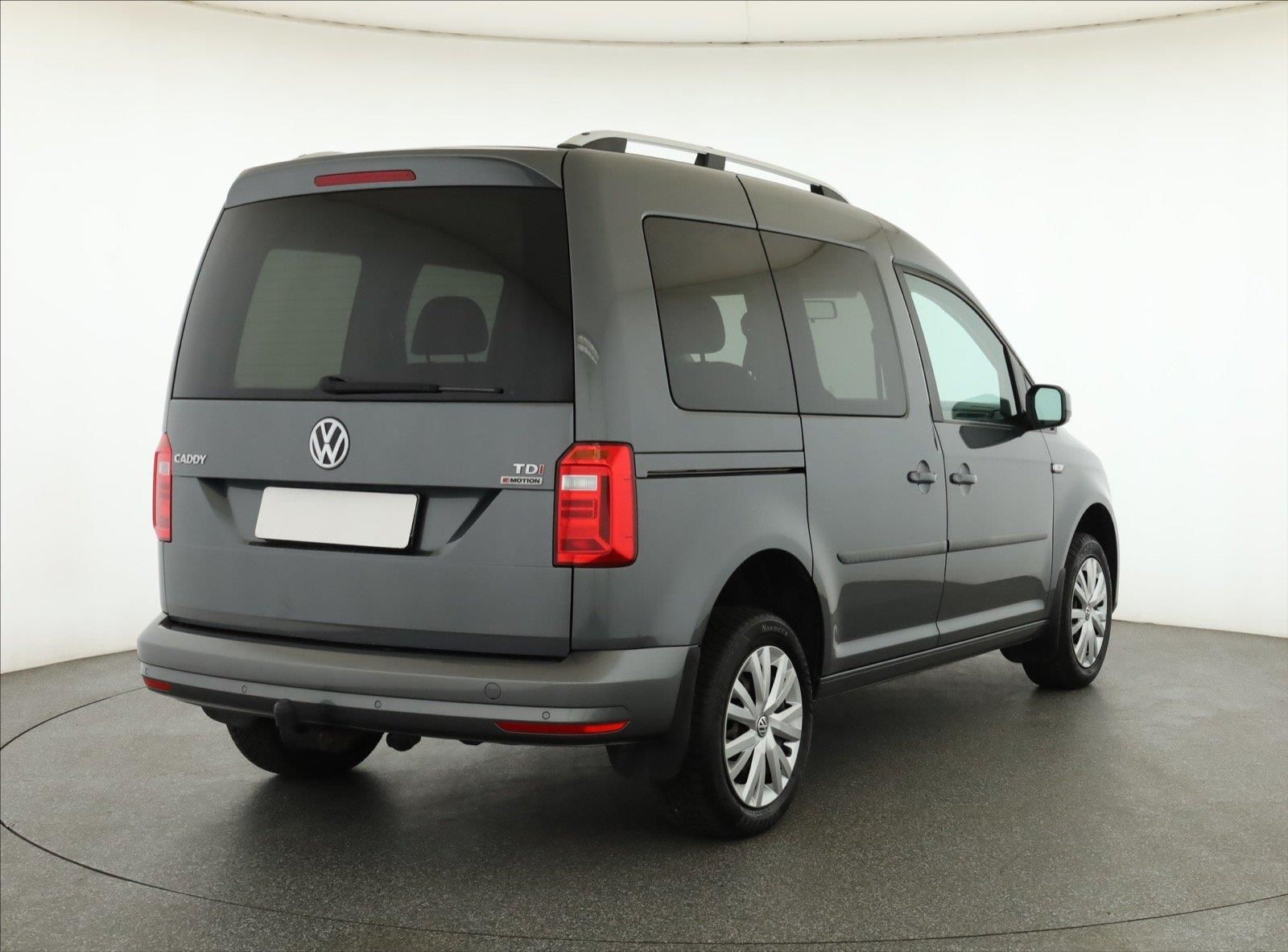 Volkswagen Caddy, 2.0 TDI, 5Míst, Klima - fotka 5