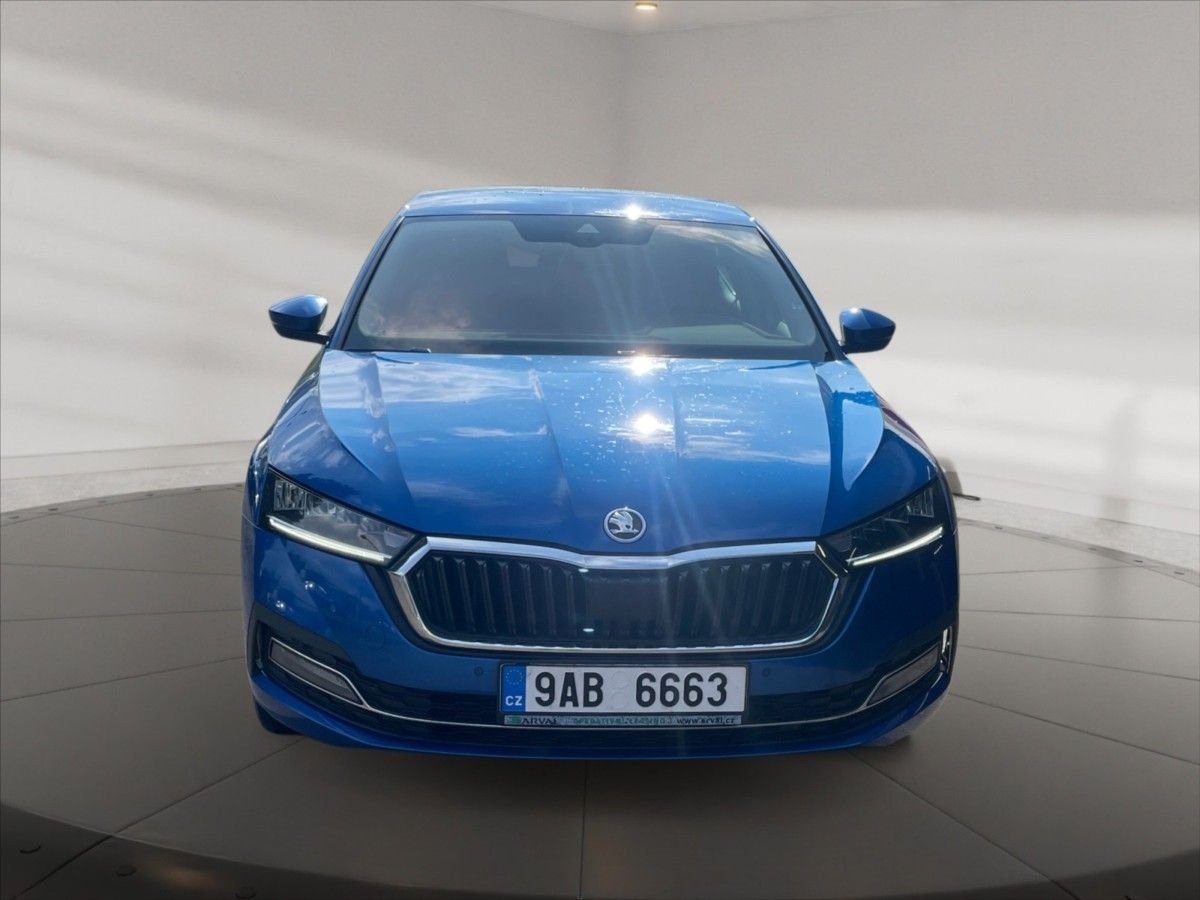 Škoda Octavia, 2,0 TDI 110 Style - fotka 2