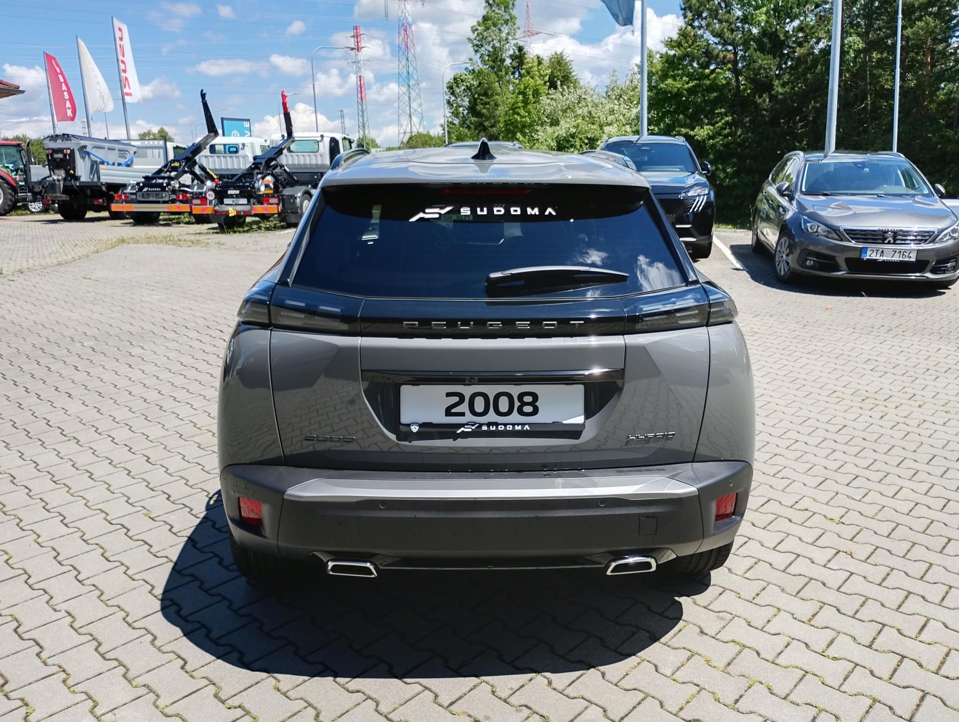 Peugeot 2008, ALLURE Hybrid 145 e-DCS6 - fotka 6