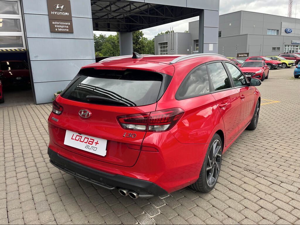 Hyundai i30, N-Line premium 1.5 T-GDI 117 k - fotka 2