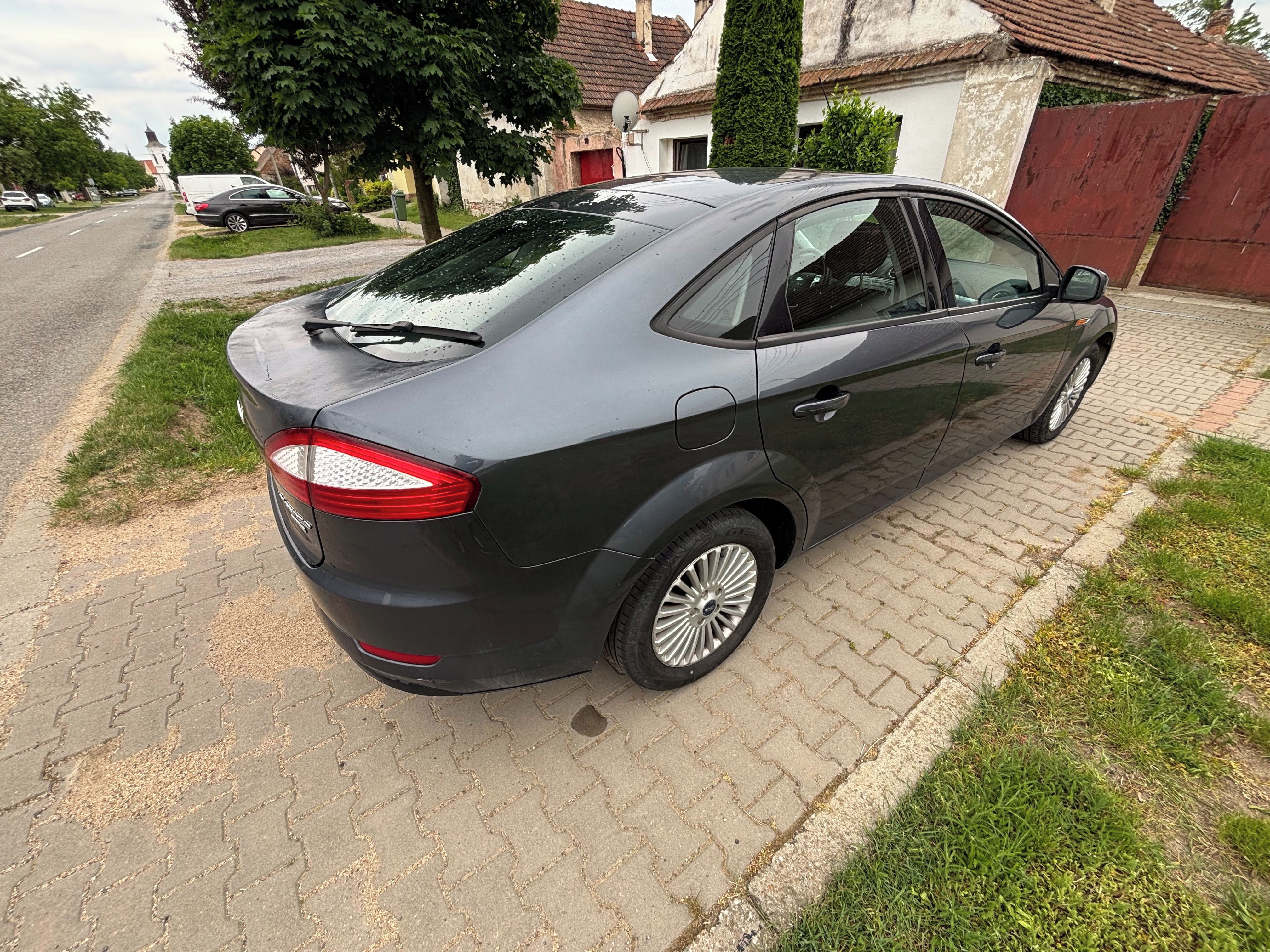 Ford Mondeo, 1,8 TDCi - fotka 6
