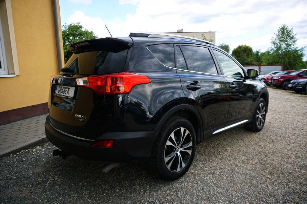 Toyota Rav4, 110 kW - fotka 5