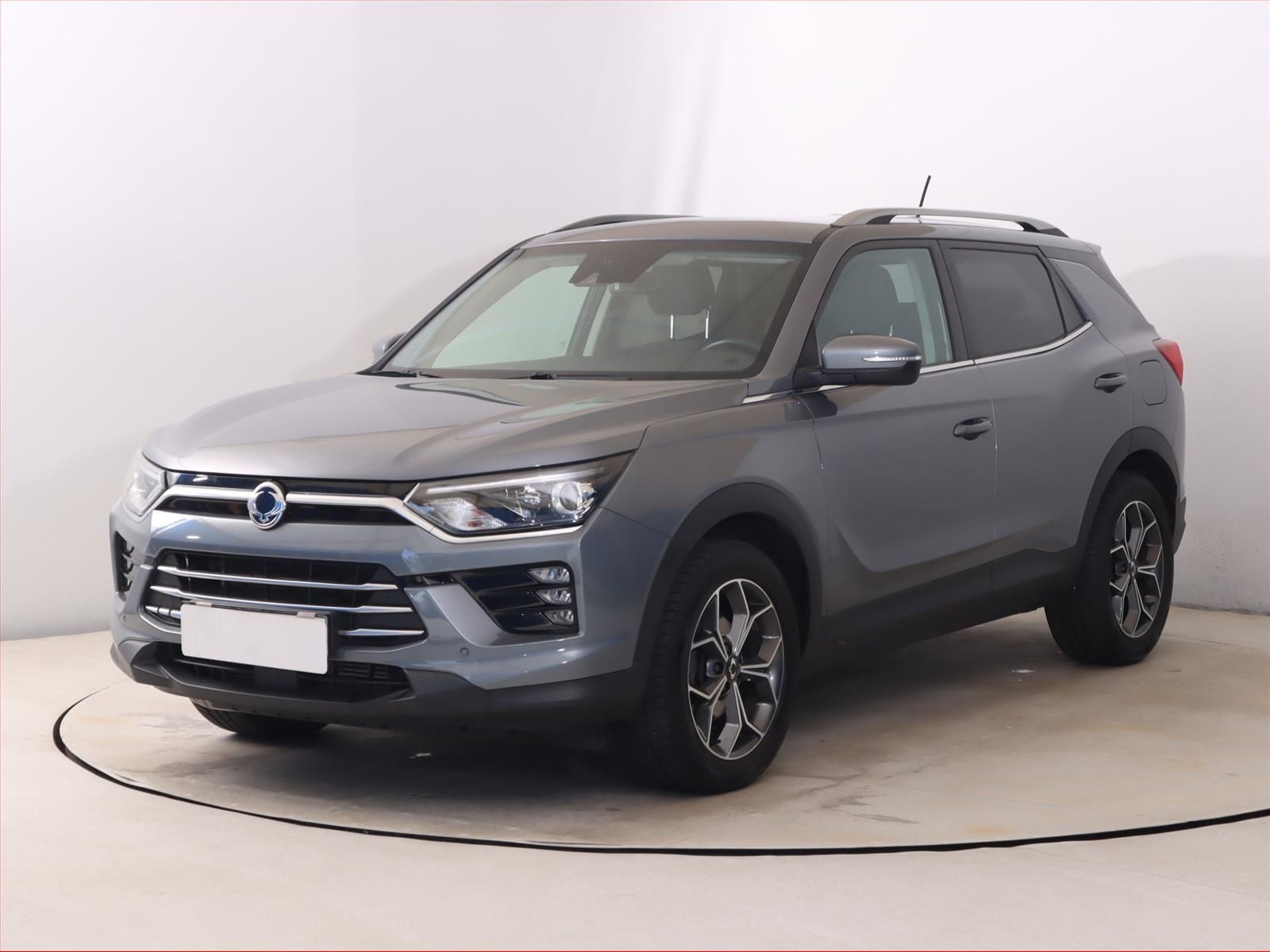 SsangYong Korando, 1.5 T-GDI, Automat, Serv.kniha - fotka 2