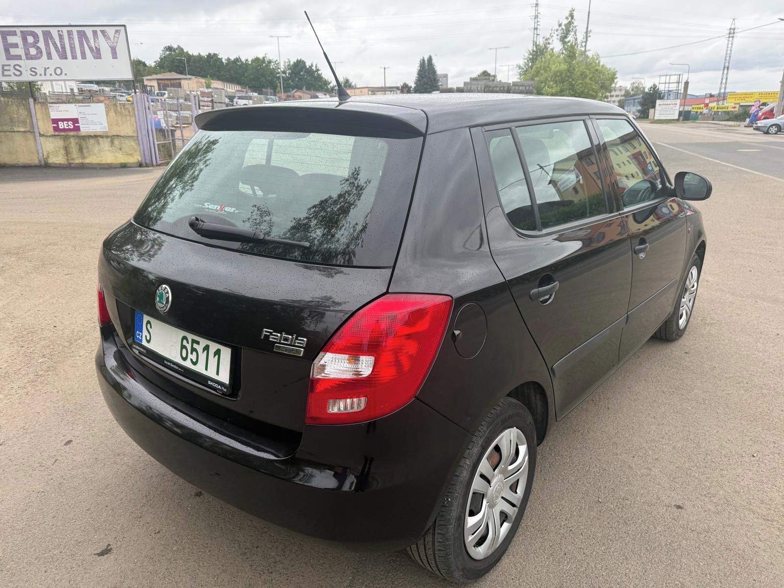 Škoda Fabia, 1.2 44kW klima - fotka 5