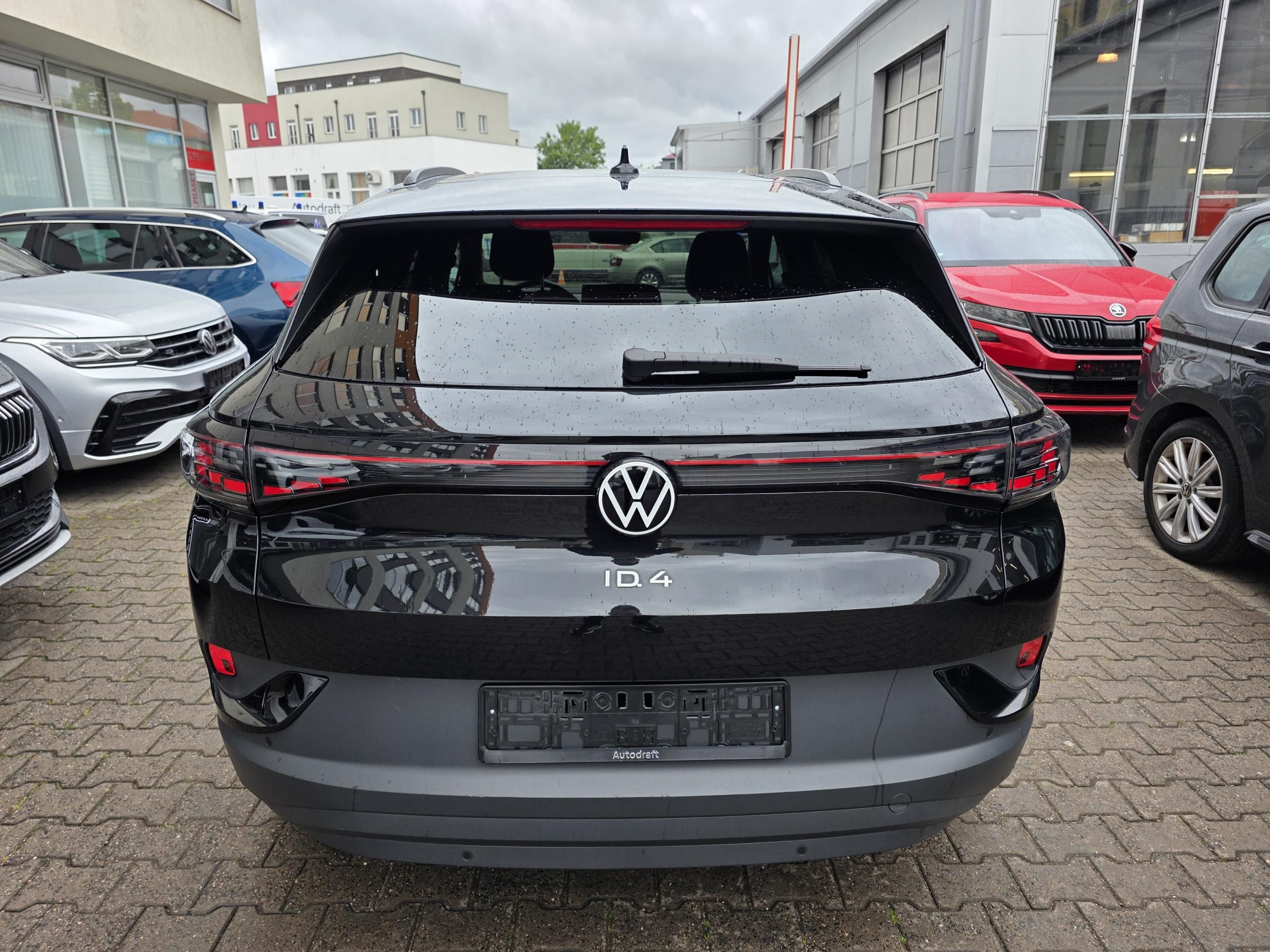 Volkswagen ID.4, Pro 150kW / ALU 20''+ 19" - fotka 6