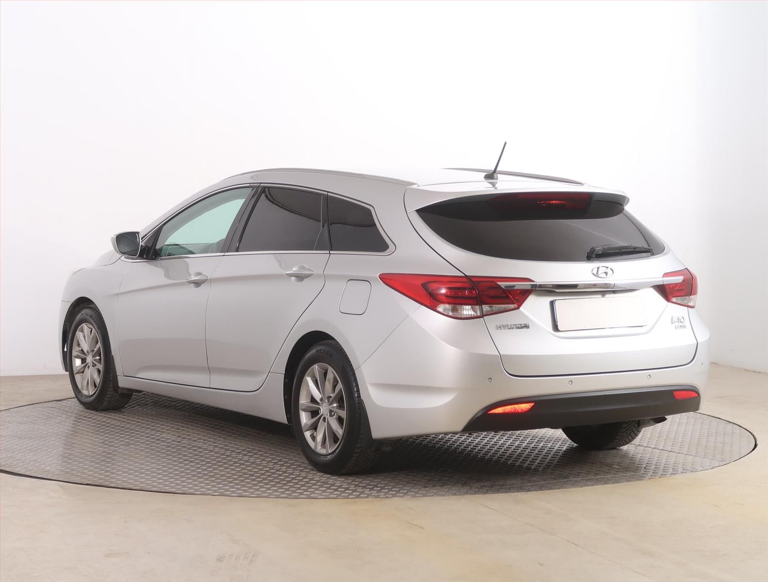 Hyundai i40, 1.7 CRDi, Serv.kniha - fotka 4