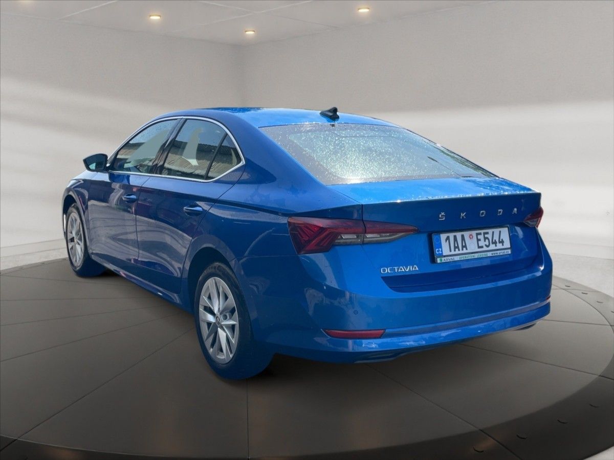 Škoda Octavia, 2,0 TDI 85 Style - fotka 4