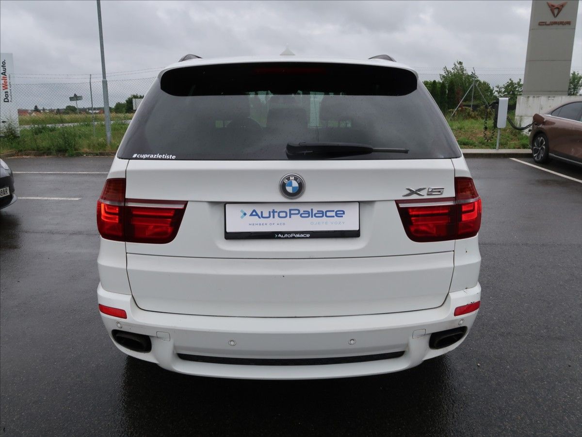 BMW X5, 3,0 xDrive 30d M-paket - fotka 6