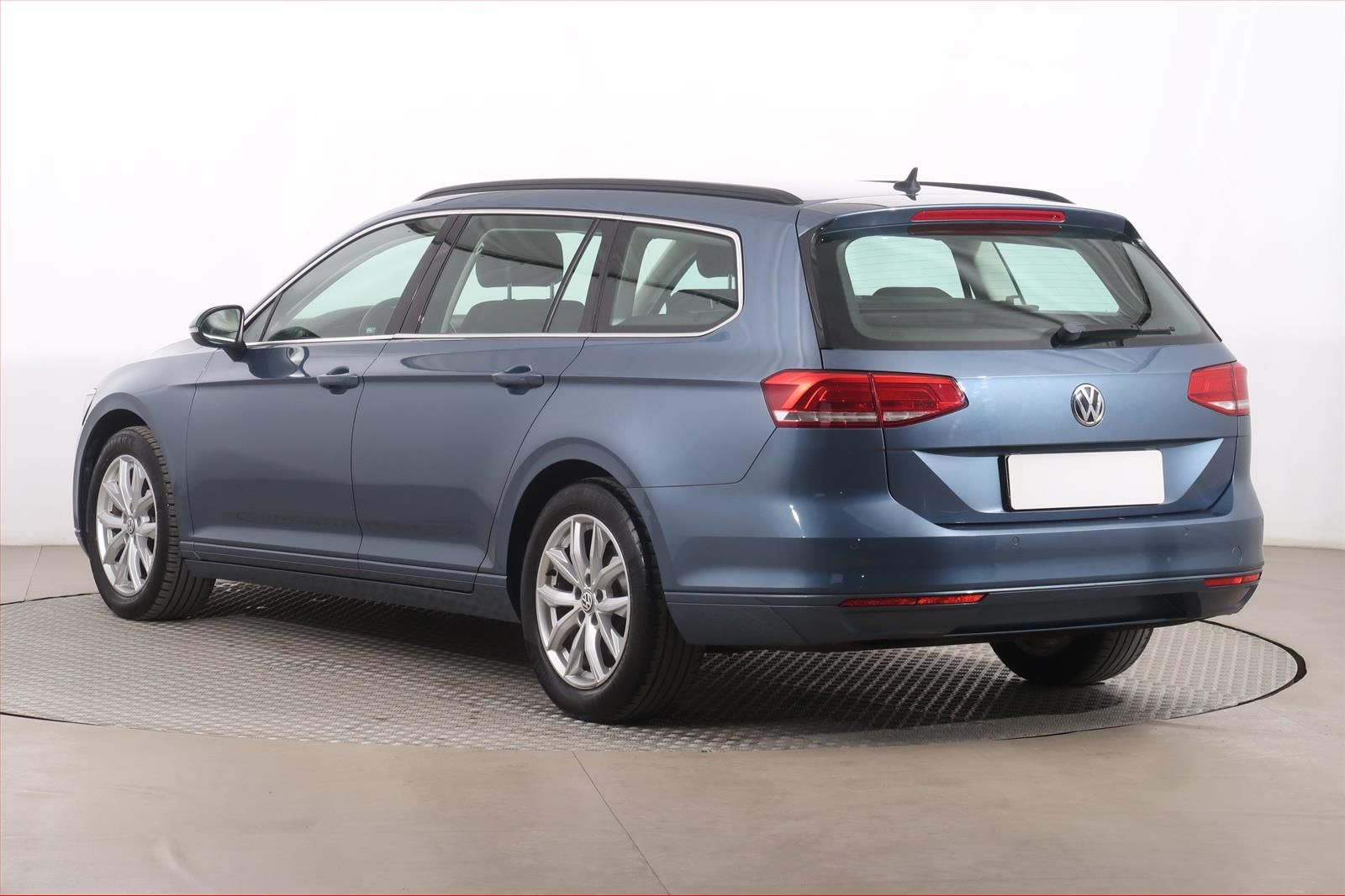 Volkswagen Passat, 2.0 TDI, Comfortline, Automat - fotka 4