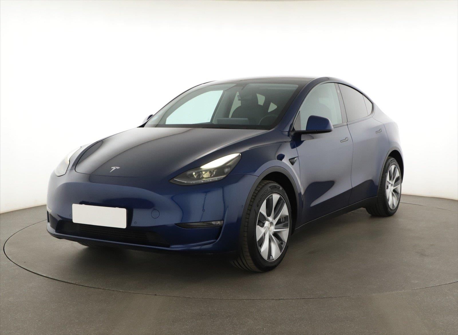 Tesla Model Y, Long Range AWD 75kWh, SoH 91% - fotka 2