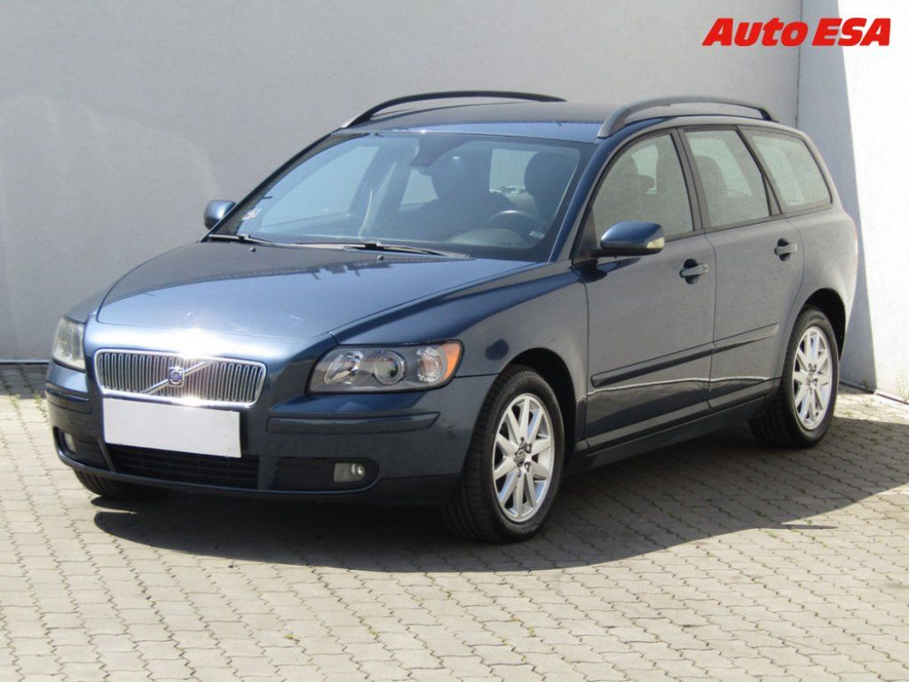 Volvo V50, 2.0 HDi - fotka 3