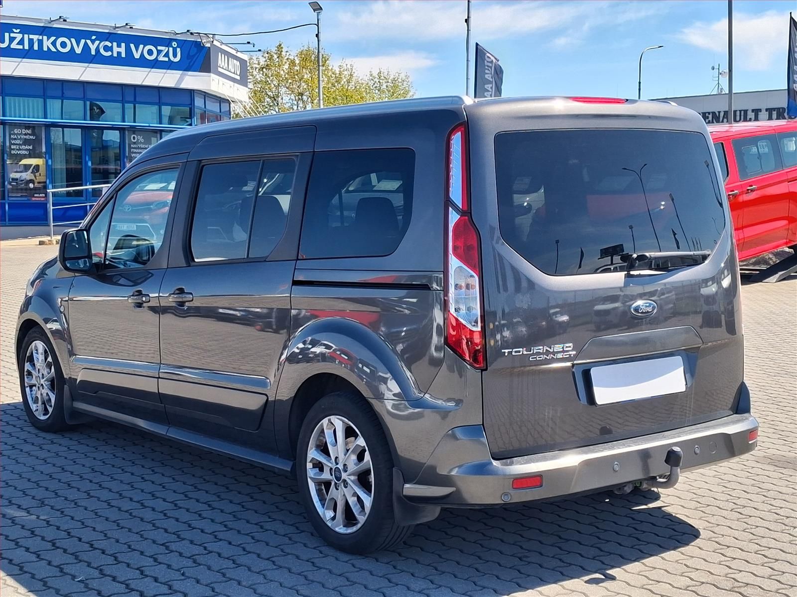 Ford Tourneo Connect, Maxi 1.5 EcoBlue, Titanium - fotka 4