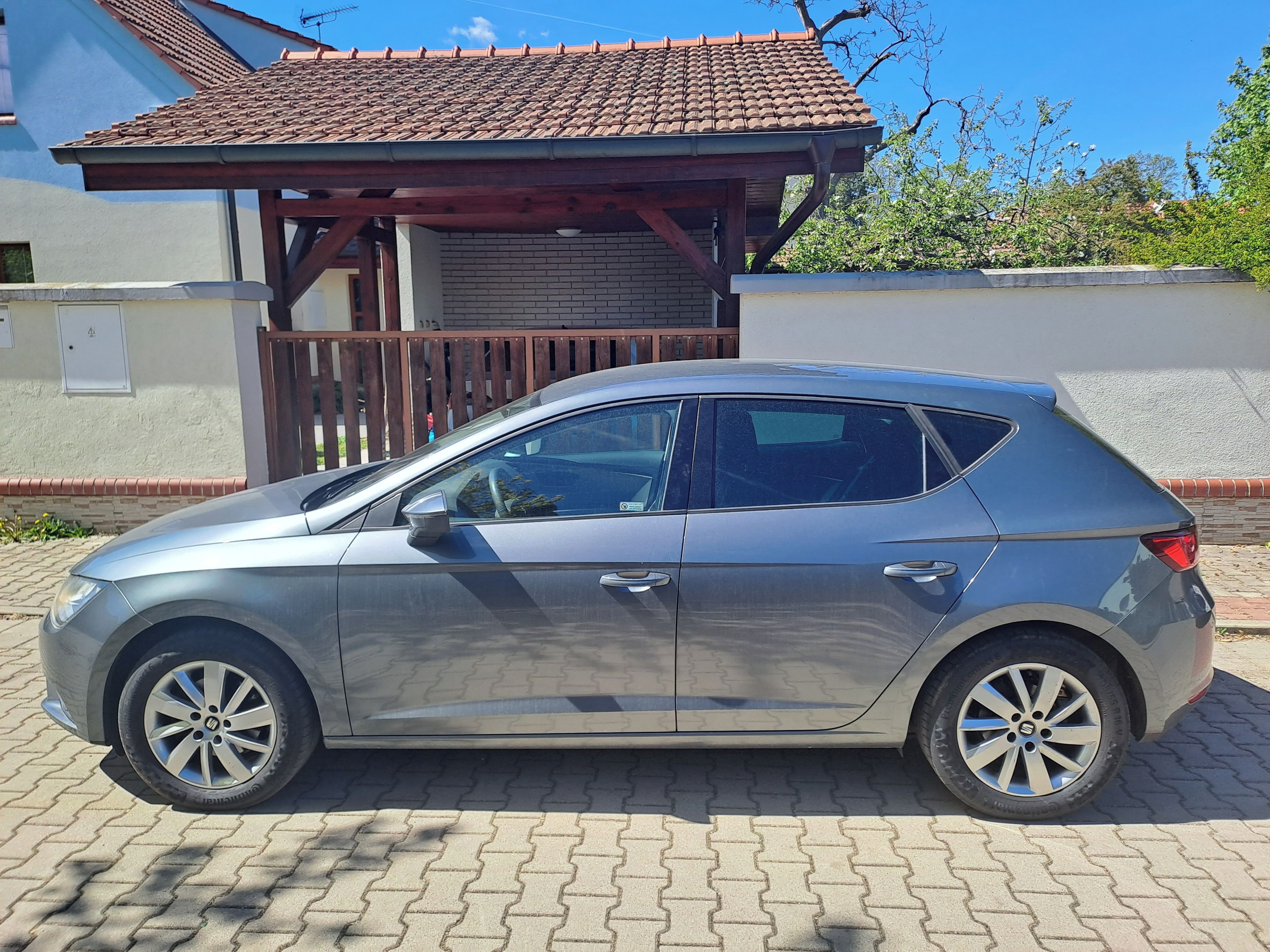 Seat Leon, 1.2 TSi aut. klima, ser. kniha