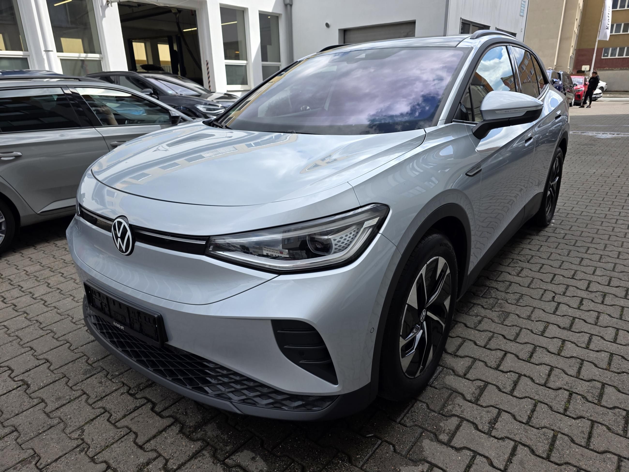 Volkswagen ID.4, Pro 150kW / IQ.Lights / 2x ALU - fotka 2