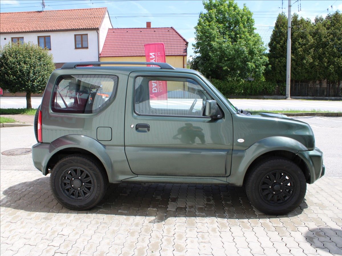 Suzuki Jimny, 1,3 i 4x4 tažné, 1.majitel - fotka 3