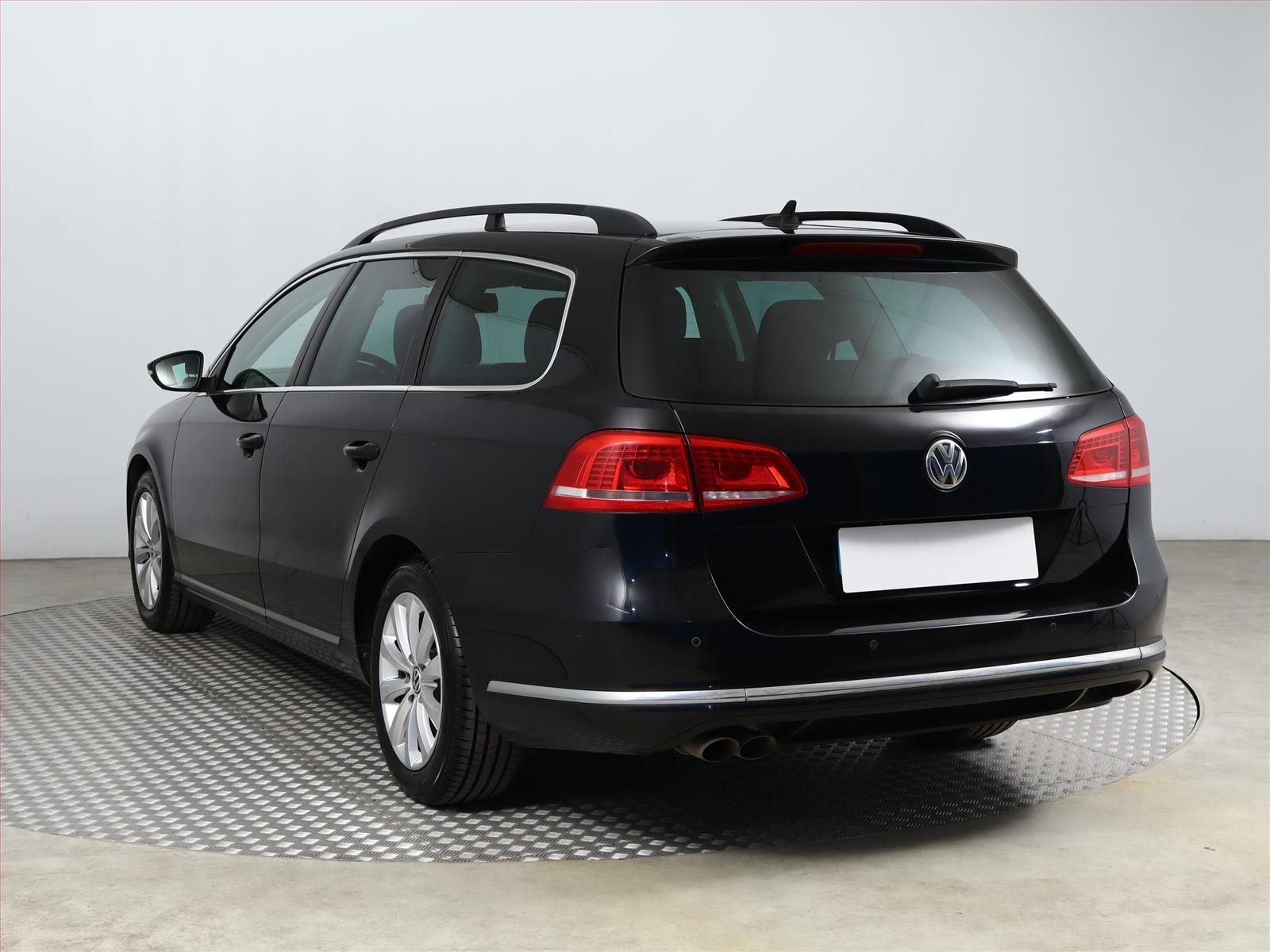 Volkswagen Passat, 2.0 TDI - fotka 4