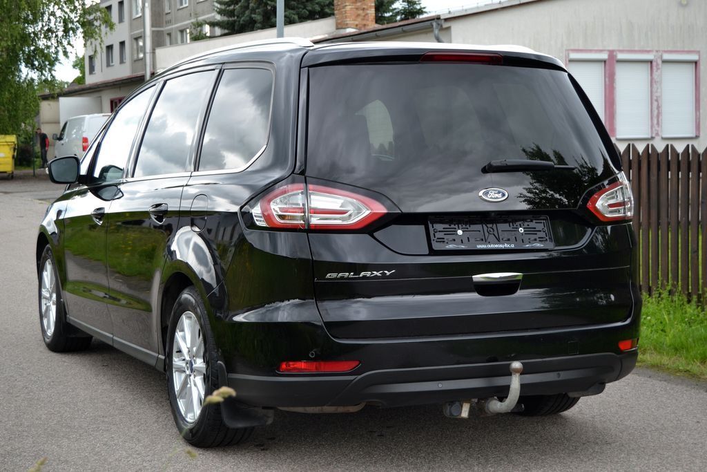 Ford Galaxy - fotka 2