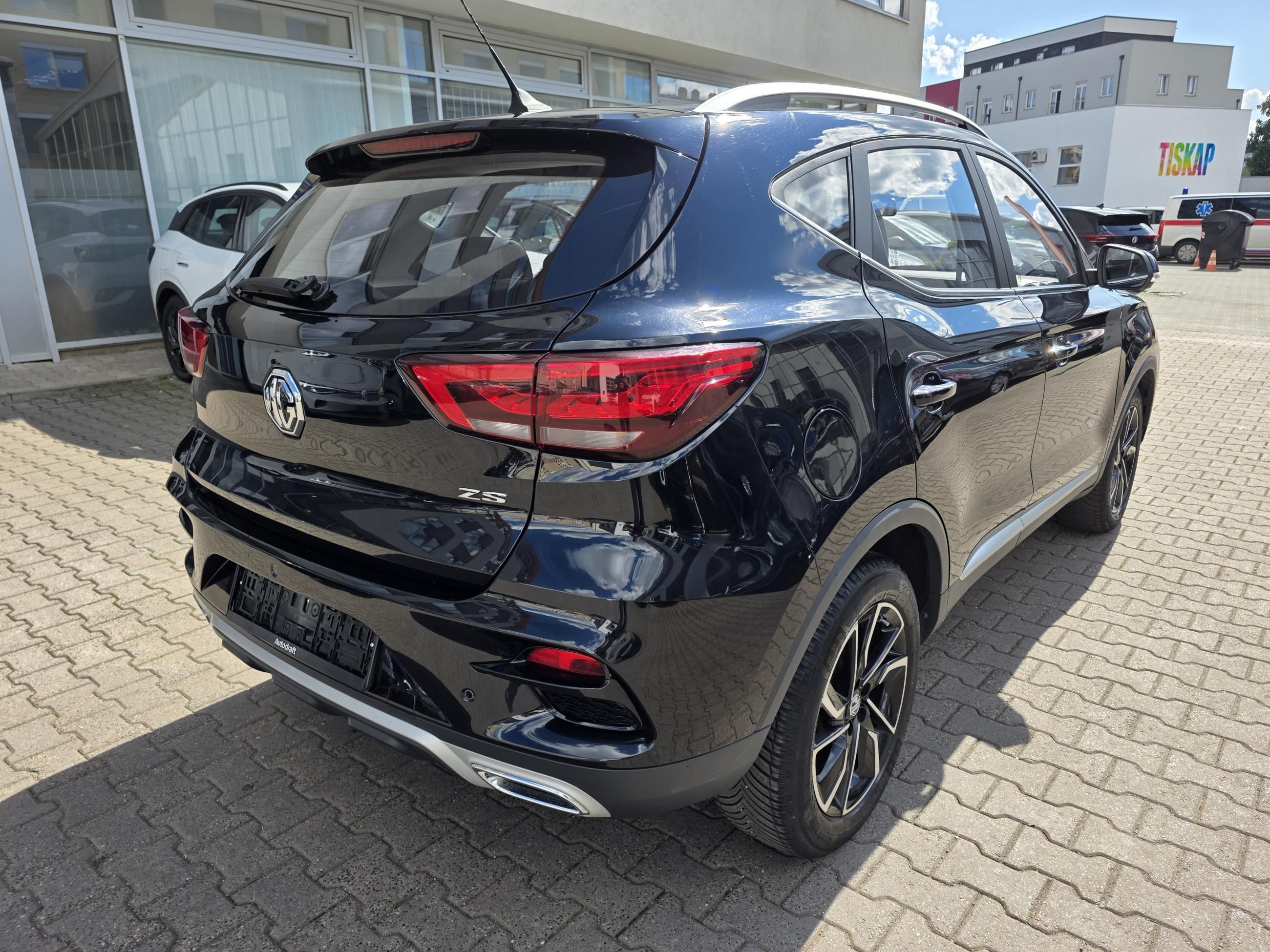 MG ZS, 1.5 78kW / Kůže / ALU - fotka 6