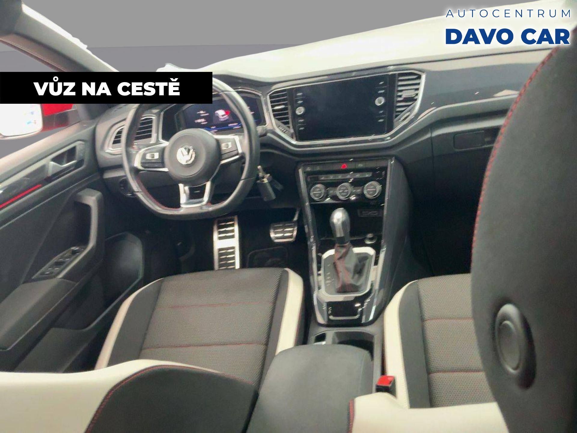 Volkswagen T-Roc, 1,5 TSI ACT 110kW DSG Sport - fotka 4