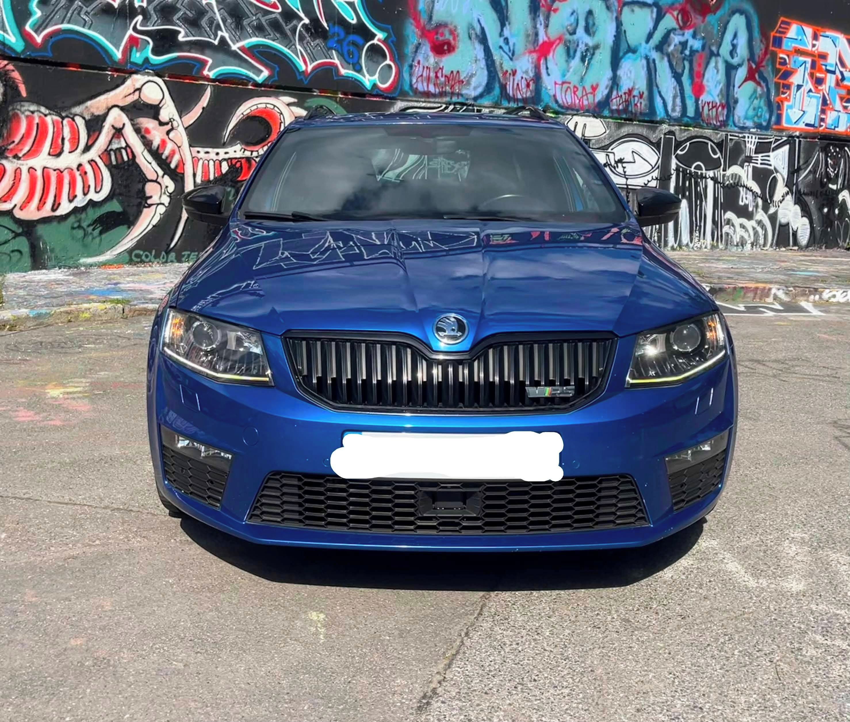 Škoda Octavia, RS 2.0TDi DSG 4x4 - PANORAMA - fotka 2