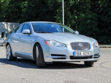 4,2l supercharged V8