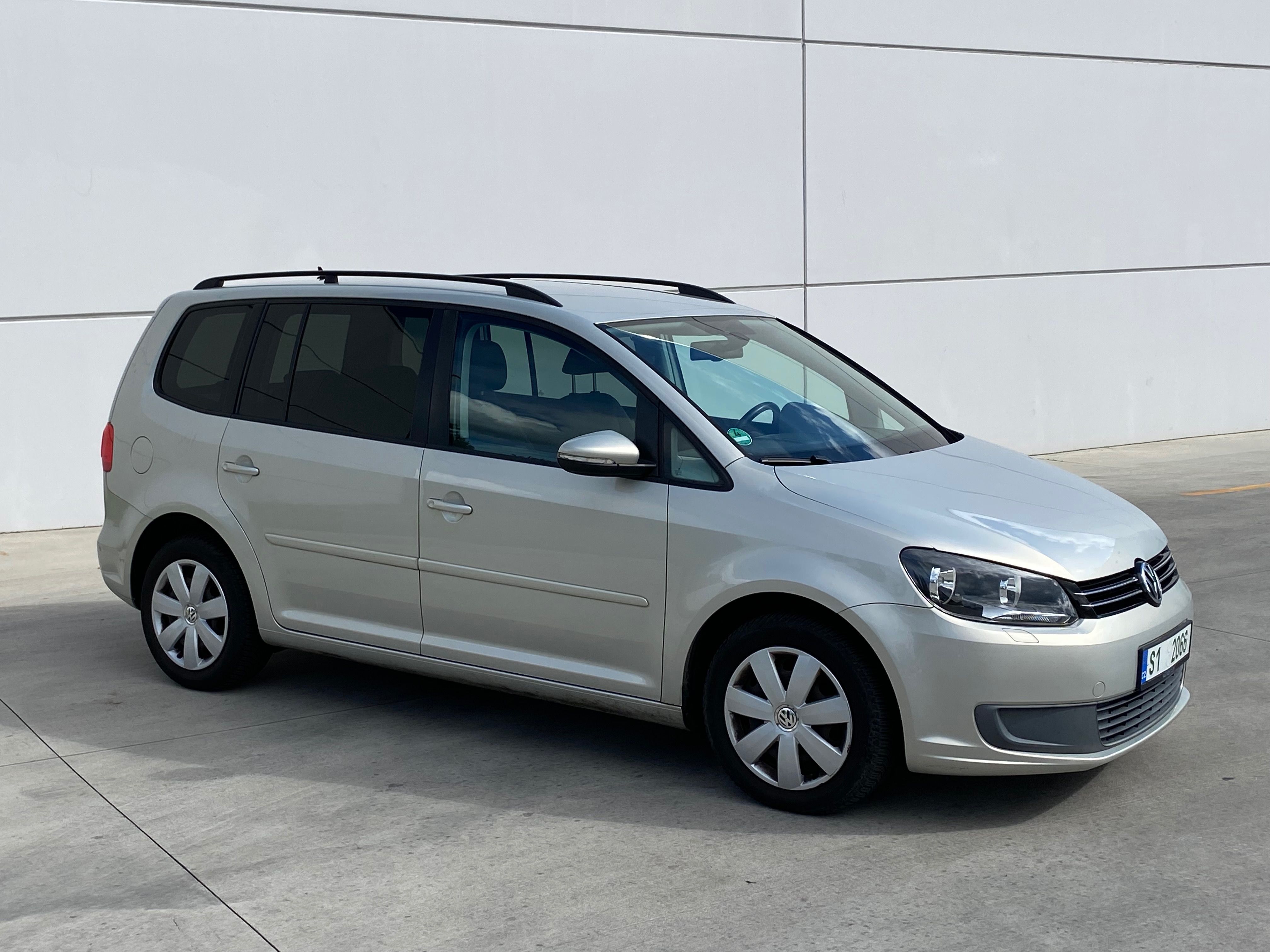 Volkswagen Touran, 1,4 Tsi Comfortline-1.Majitel - fotka 6