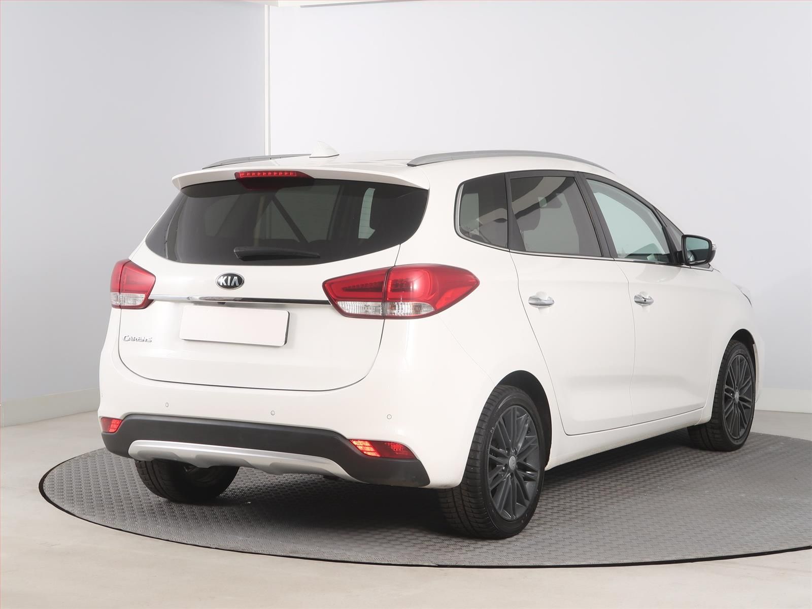 Kia Carens, 1.6 GDI, 7 míst, Serv.kniha - fotka 5