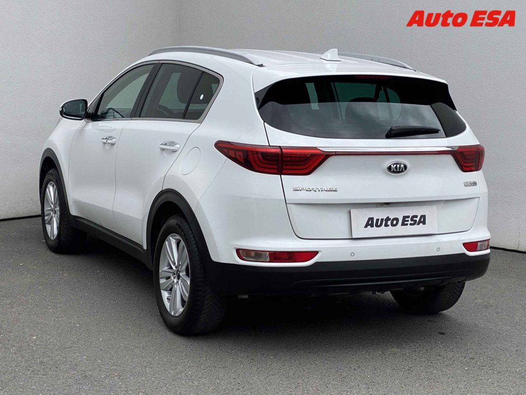 Kia Sportage, 1.6 GDi 2WD - fotka 6