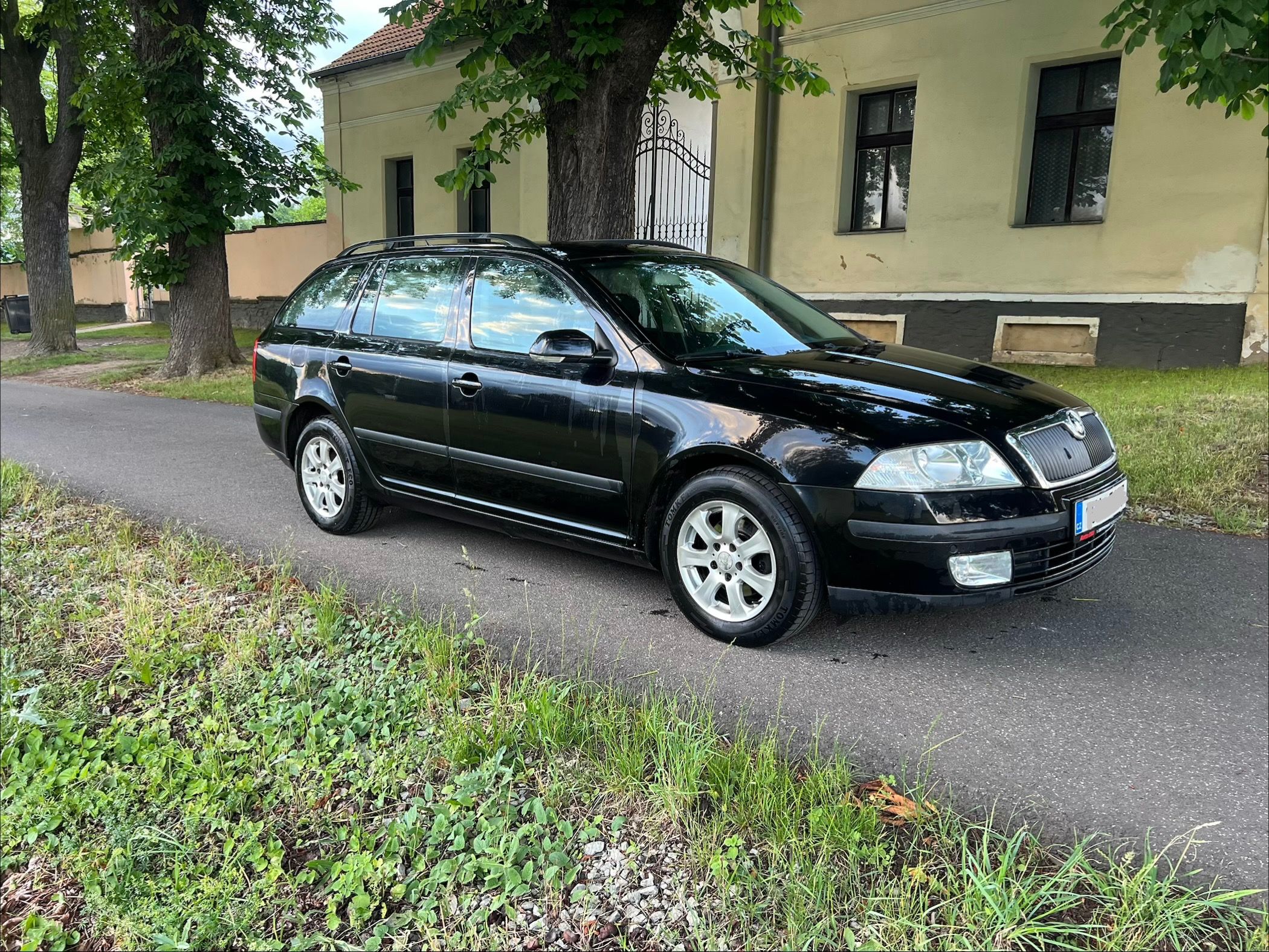 Škoda Octavia, 1.9tdi xenony, tempomat,klima - fotka 6
