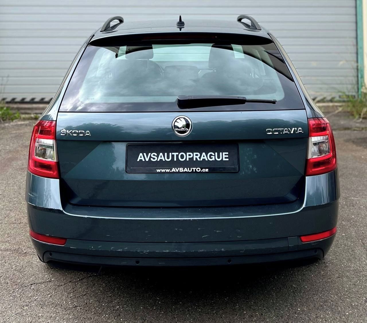 Škoda Octavia, FL COMBI 2.0 TDI DSG - fotka 5