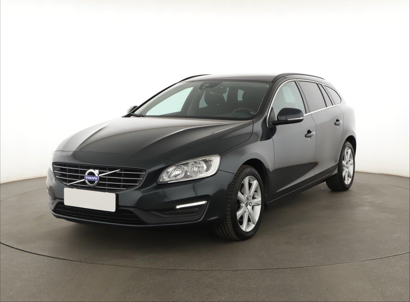 Volvo V60, T4 2.0, Serv.kniha, Kůže, Navi - fotka 2