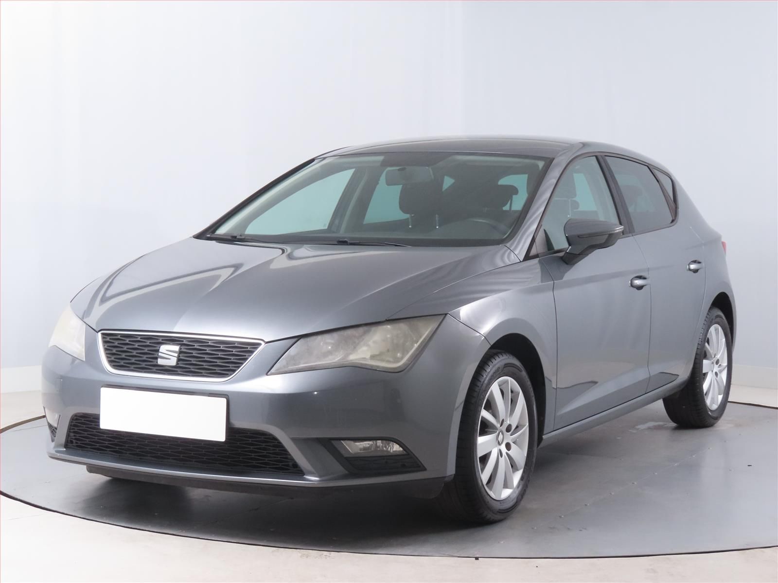 Seat Leon, 1.2 TSI, Klima, El. okna - fotka 2