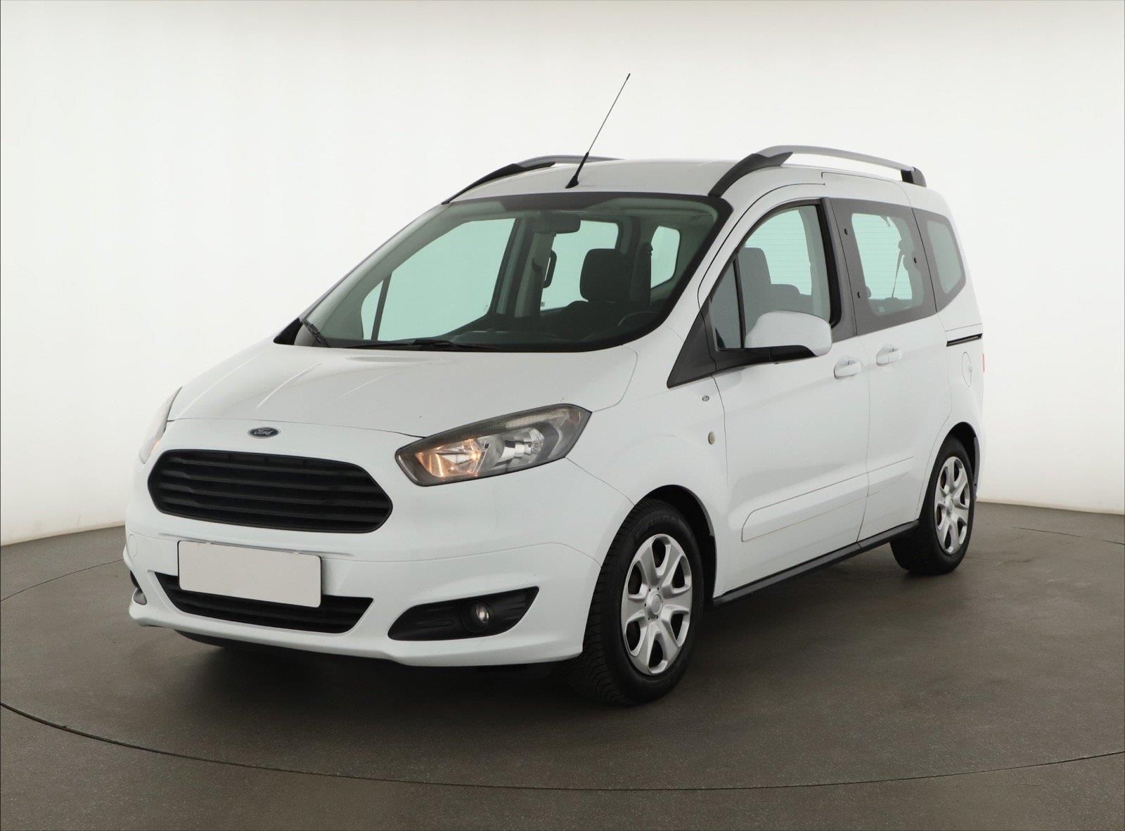Ford Tourneo Courier, 1.0 EcoBoost, Trend, 5Míst - fotka 2