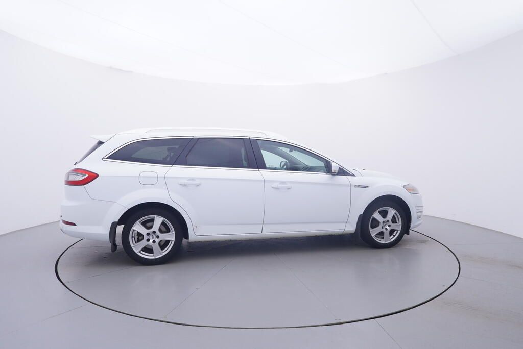 Ford Mondeo, 1.6 16V 118 kW - fotka 6