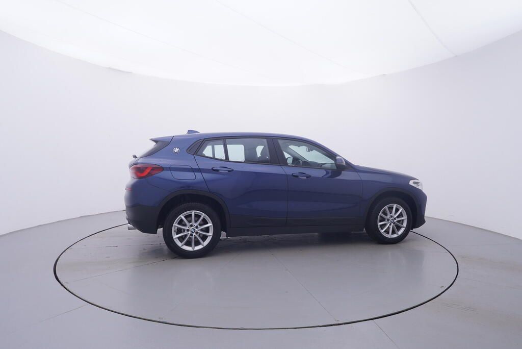 BMW X2, Xdrive 20i AT 2.0 131 kW - fotka 6