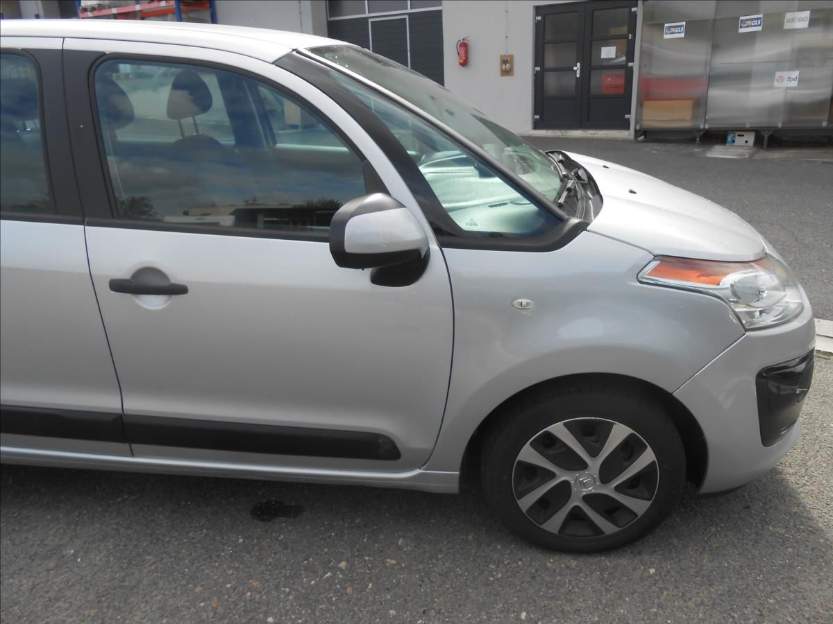 Citroën C3 Picasso, 1,2 PT 81Kw - fotka 4