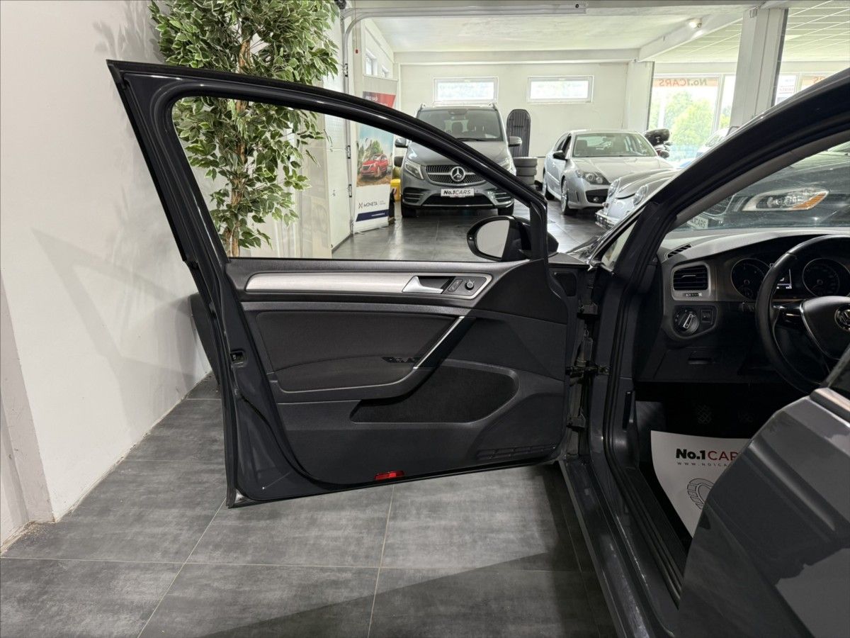 Volkswagen Golf, 2,0   TDI 110KW NAVI SPORT ALU - fotka 6