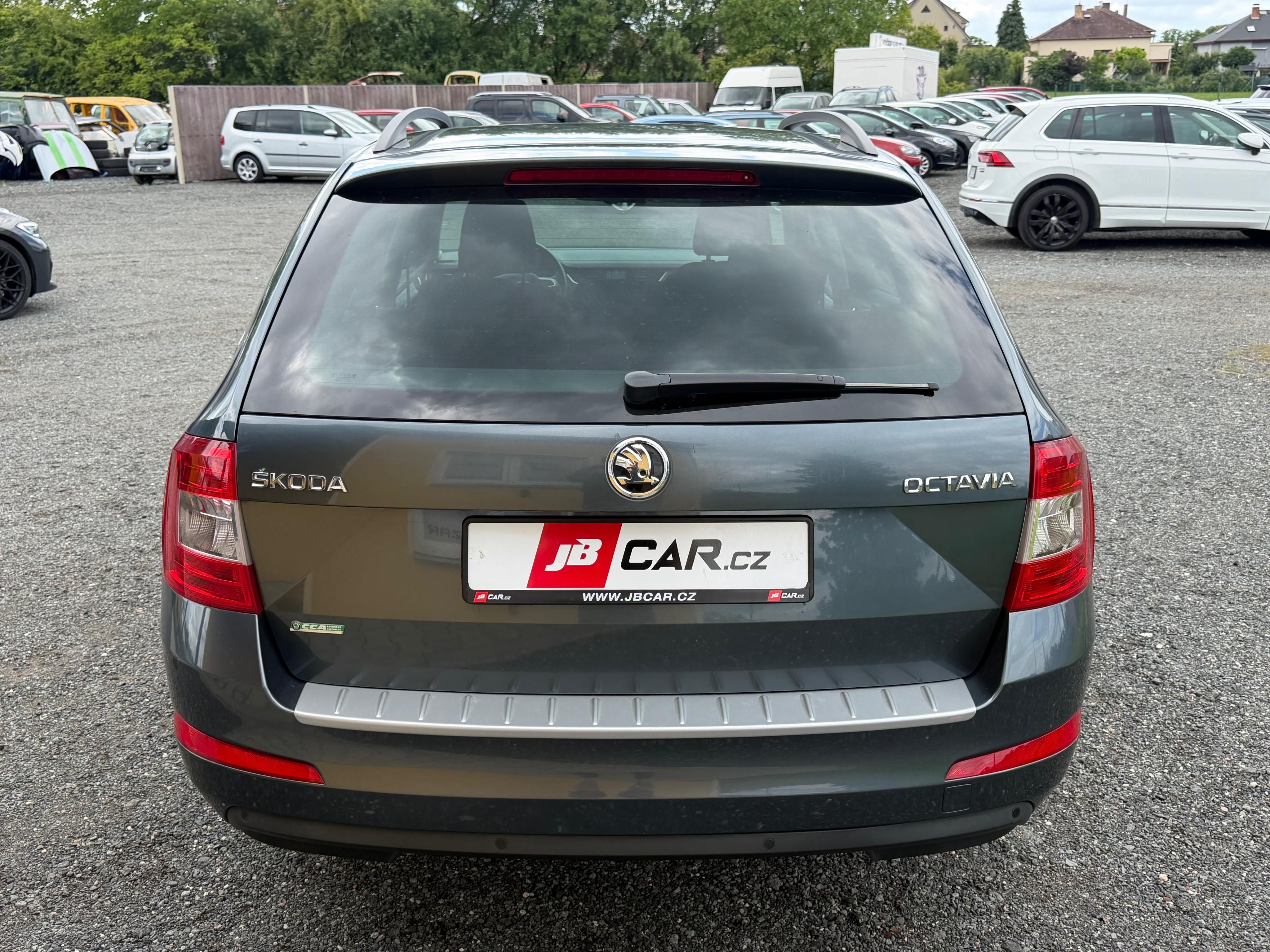 Škoda Octavia, 1.4 TSI 103KW EDITION 1.MAJ - fotka 3