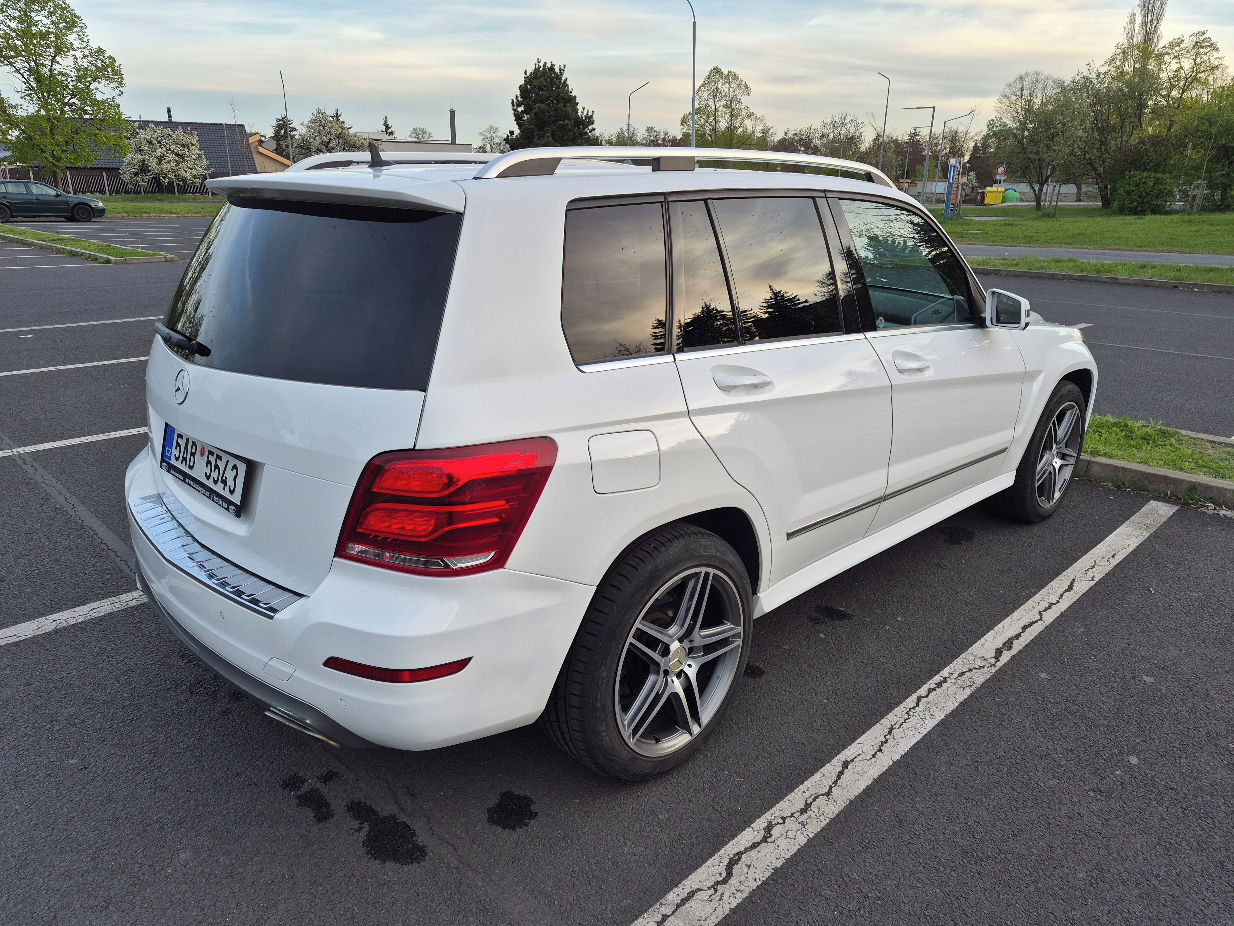 Mercedes-Benz GLK, 220 CDI, 4matic, facelift, TZ - fotka 4
