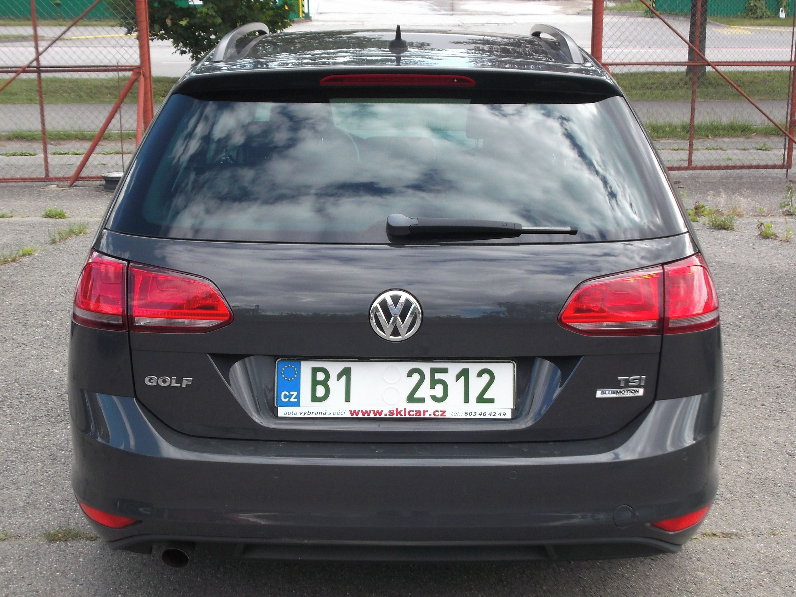 Volkswagen Golf, 1,2Tsi CUP,kompl.serv.historie - fotka 5