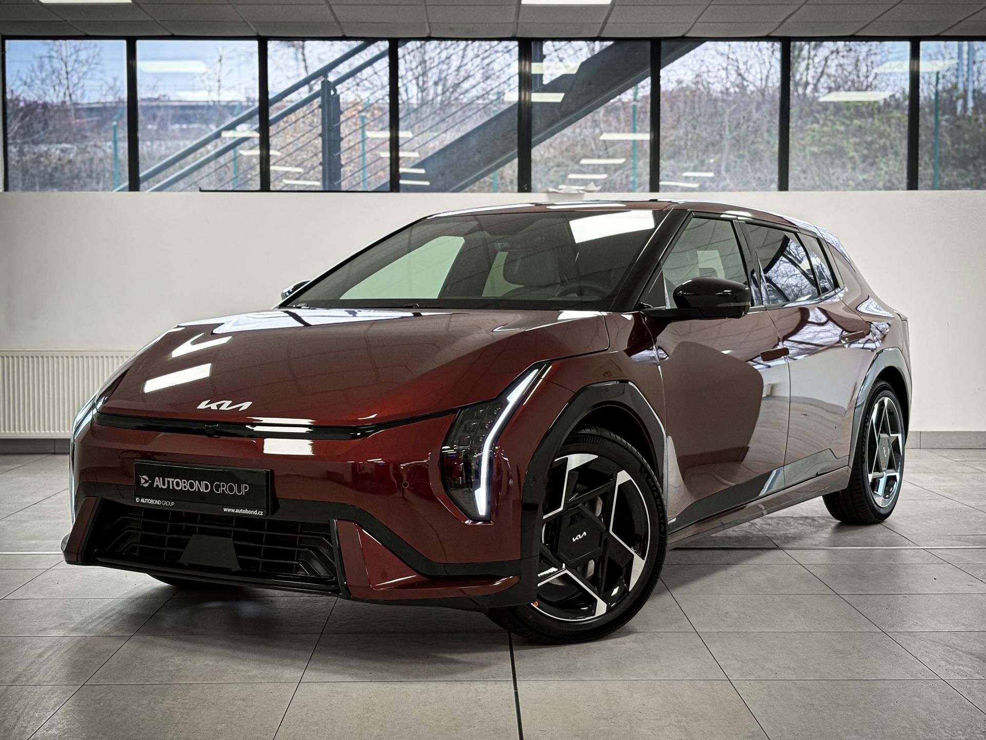 Kia EV4, GT LINE 81,4kWh+TECH+V2L